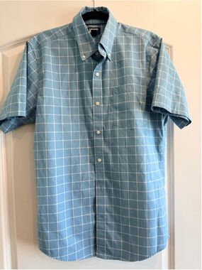 Lands’ End Men’s M No Iron Twill Blue Plaid Short Sleeve Shirt
